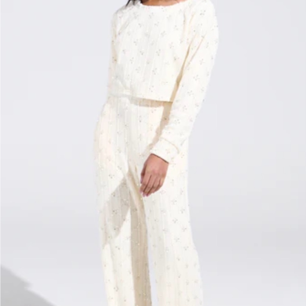 Akira Cream Long Sleeve pant set
